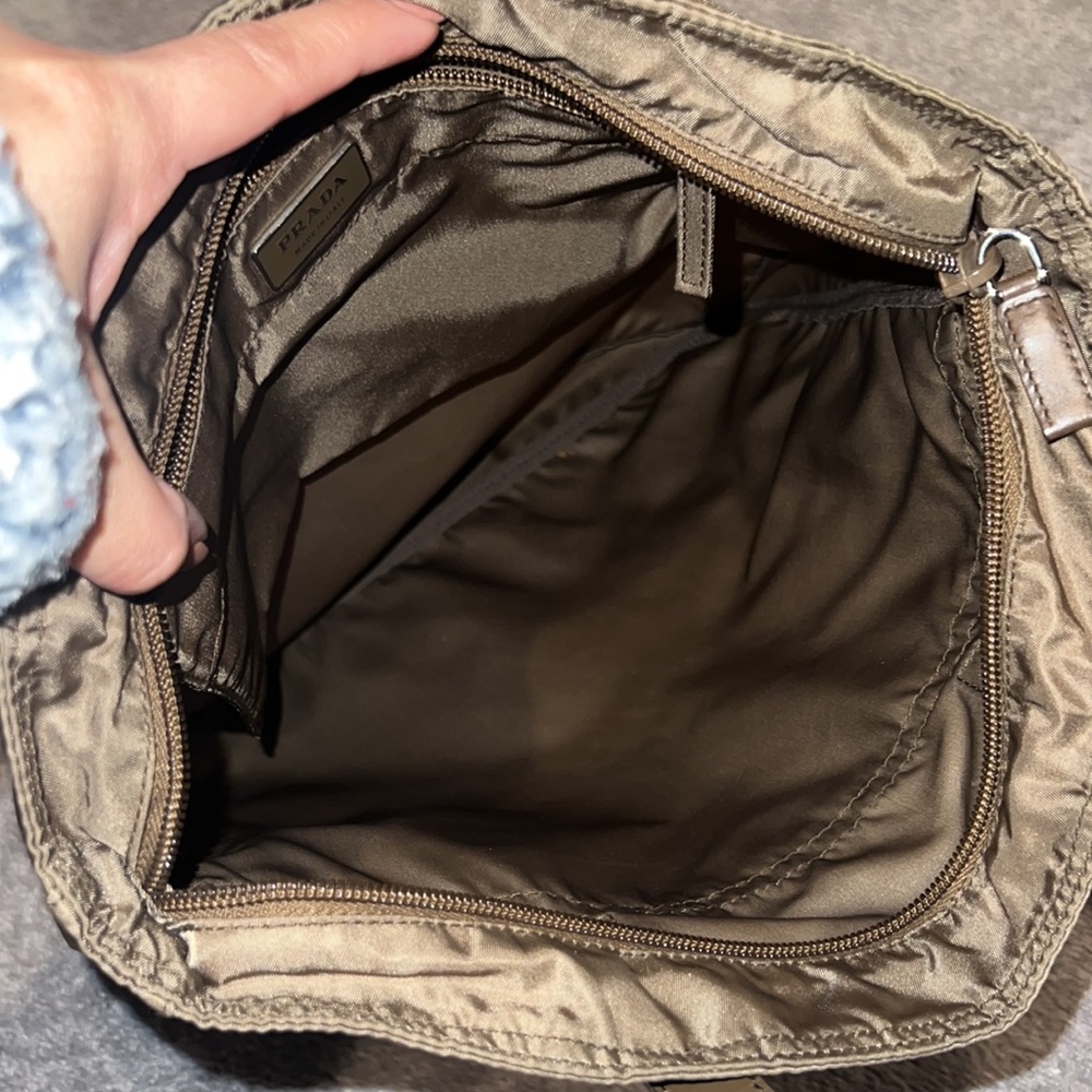 Authentic Prada Tote Bag - Picture 4 of 10